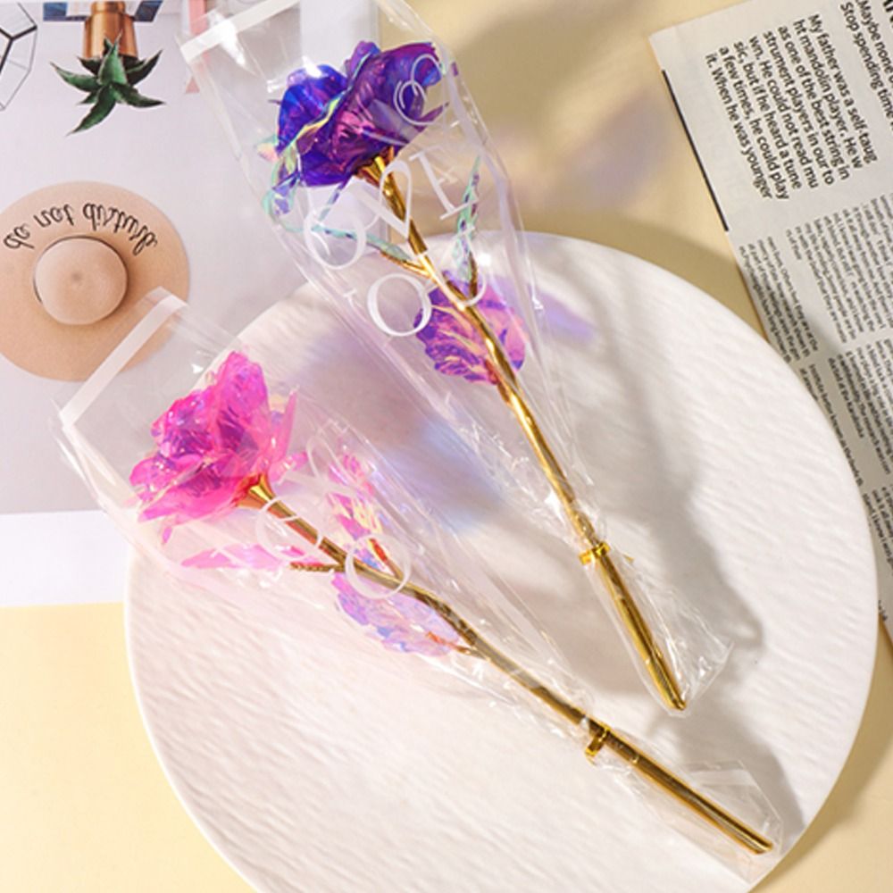 Glowing Gold Foil Rose Flower  - Photography Artificial Lighting recension och pris