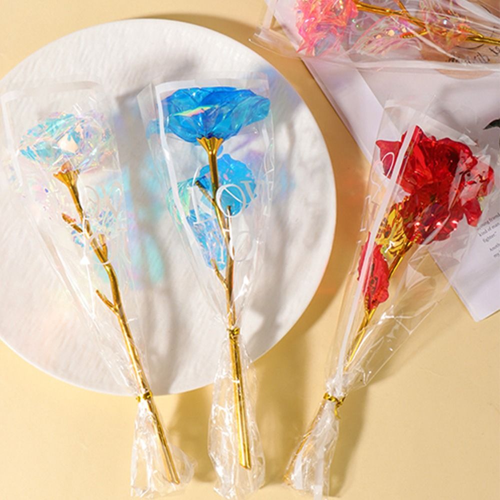 Glowing Gold Foil Rose Flower  - Photography Artificial Lighting recension och pris